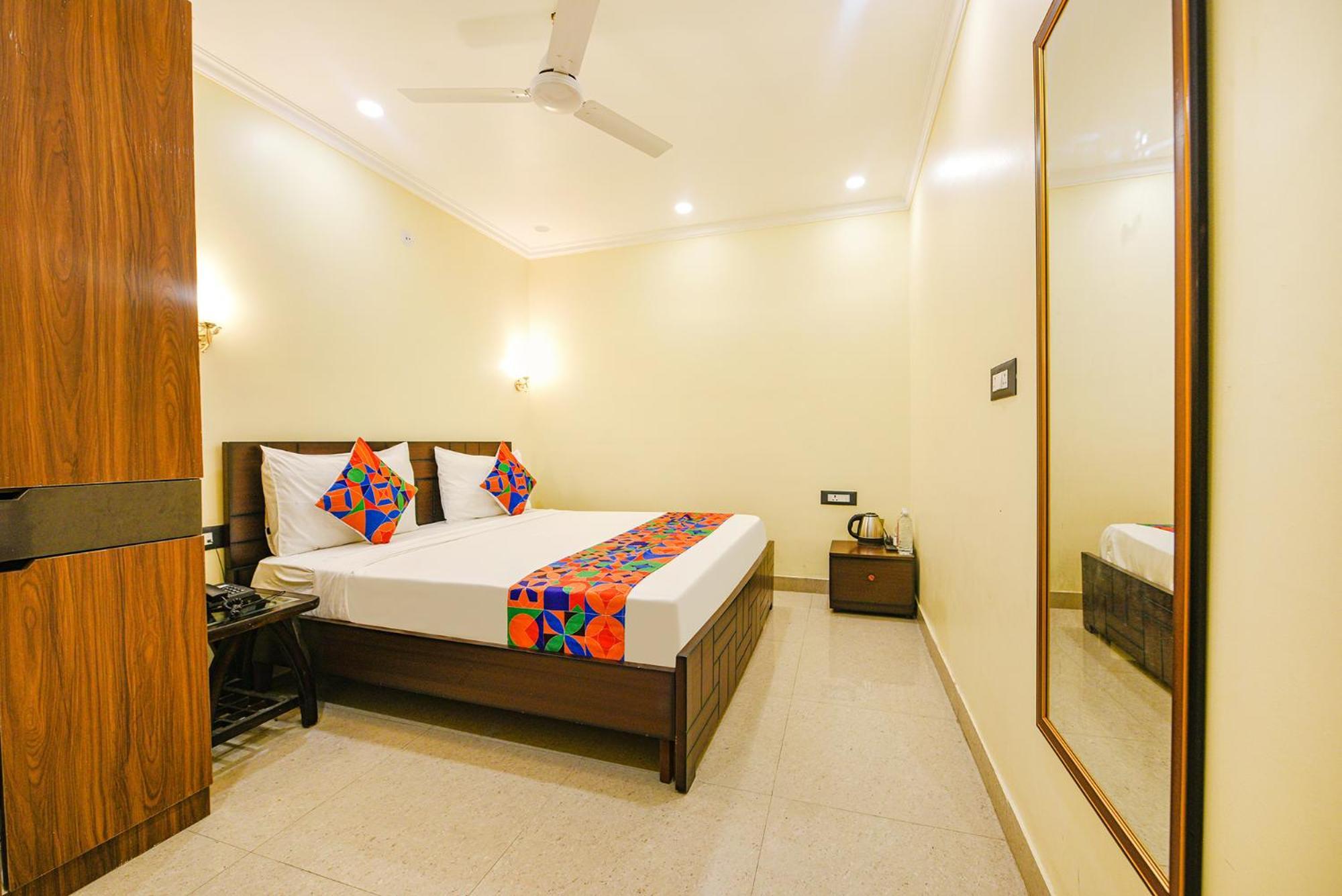 Fabhotel Prime Apple Tree Residency นิวเดลี ภายนอก รูปภาพ